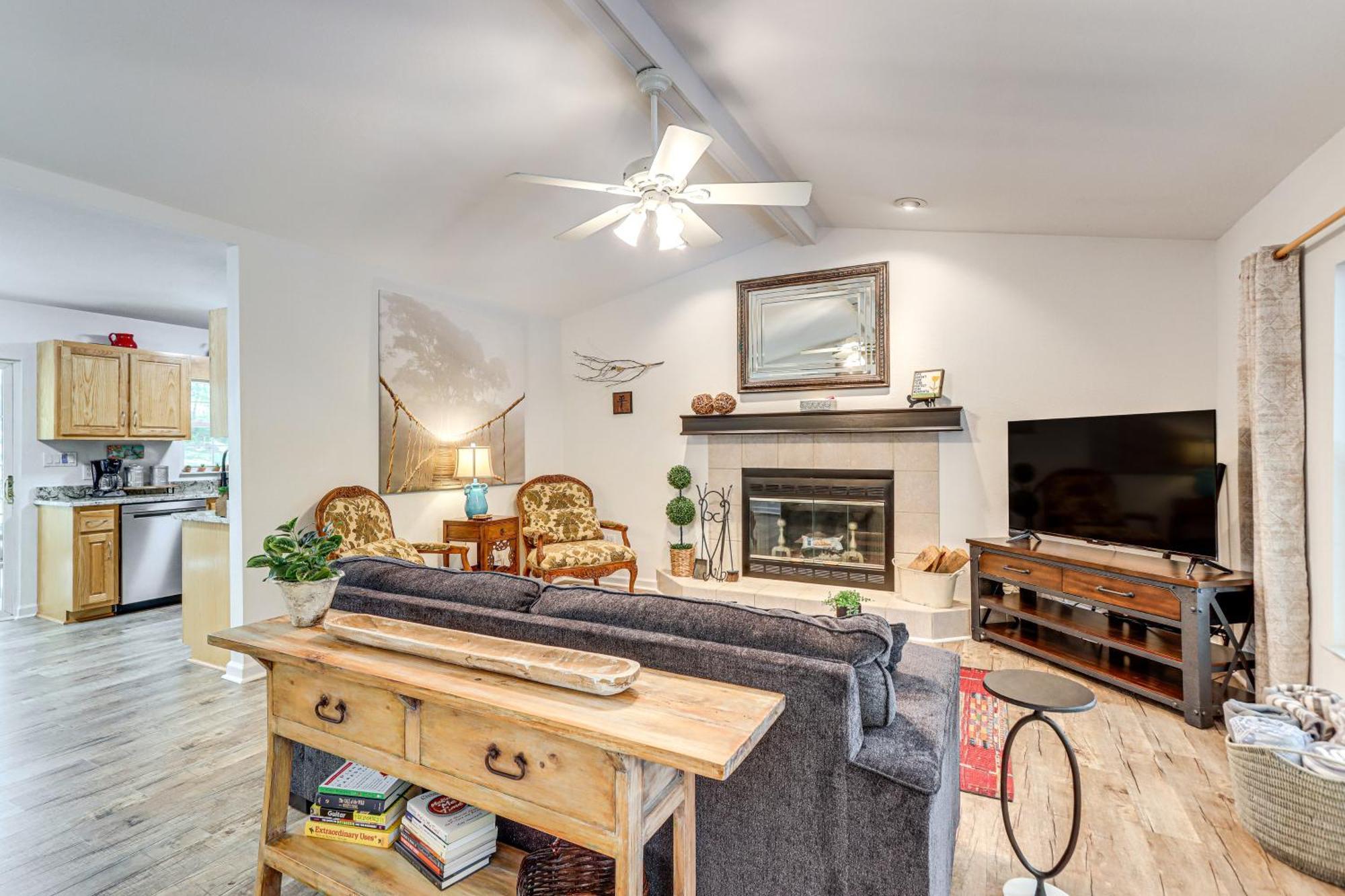 Pet-Friendly Home With Hot Tub In Blue Ridge! المظهر الخارجي الصورة